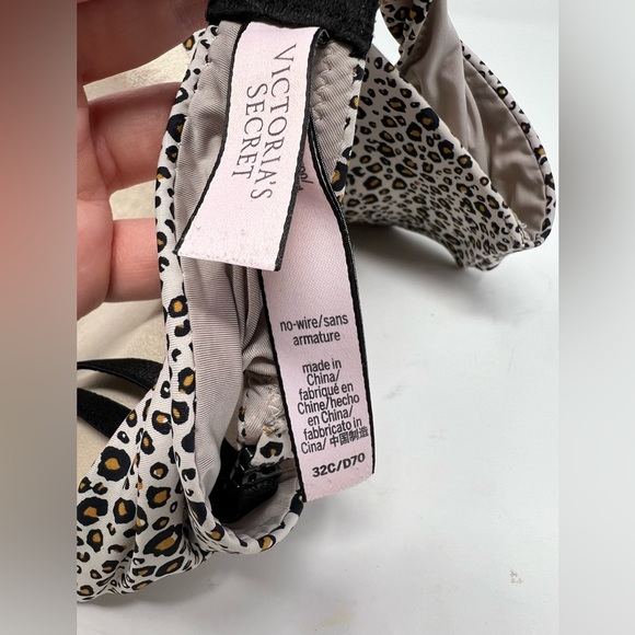 Victorias Secret Women’s No Wire Leopard Print Bra 32C Black Tan Lightly Padded - Picture 3 of 4